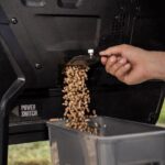 Traeger Woodridge Pro Pellet Grill - TFB97JLH